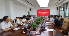 供熱行業(yè)標(biāo)準(zhǔn)編制組參觀考察長輸項目